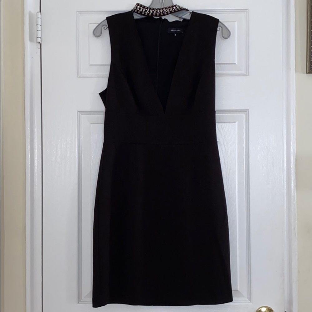 ✨ASOS NEVER WORN DEEP V NECK DRESS!✨